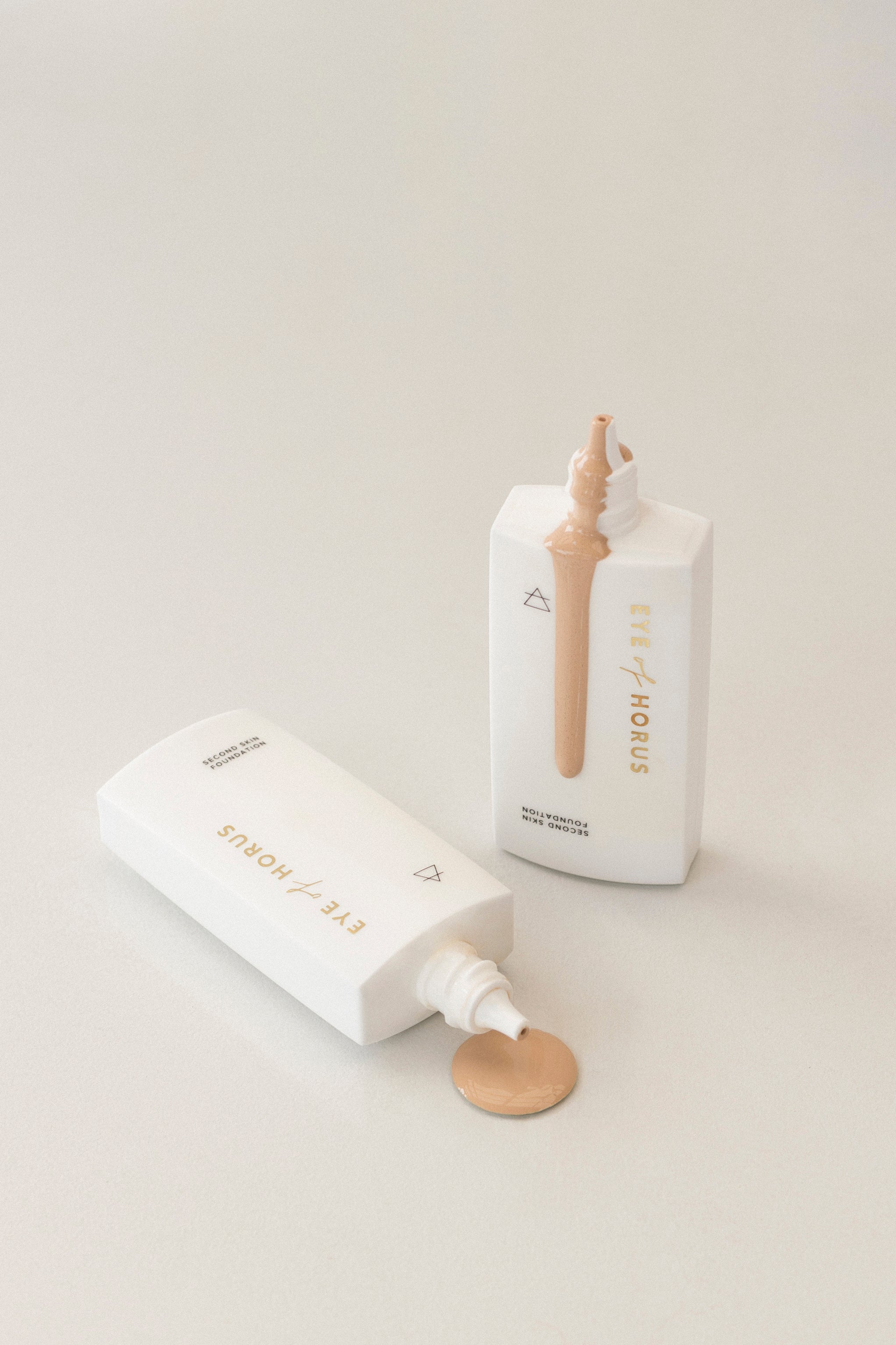 EYE OF HORUS Second Skin Foundation 原生肌透光粉底液 SPF25+ [50ml]